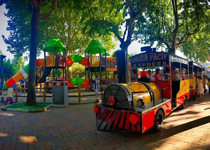 Village Maggiore Vakantiepark *